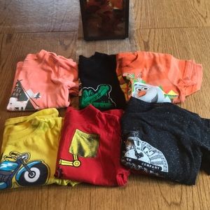 Bundle of 6 random boys tshirts